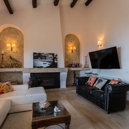 Villa Tamariu Con Vistas Al Mar